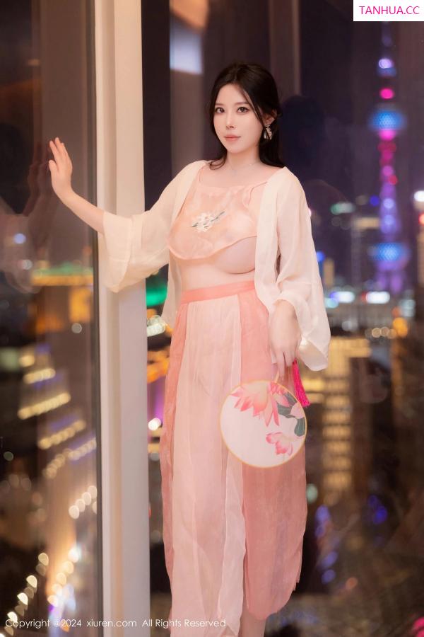 白茹雪  [XiuRen]高清写真图 2024.05.08 No.8503 白茹雪abby 美腿性感第5张图片